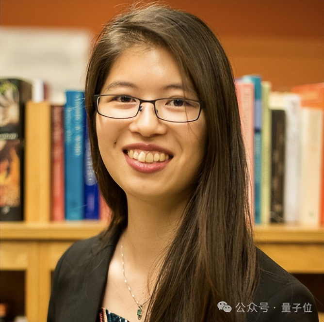 她在MIT获得学士和工程硕士学位，随后在加州大学伯克利分校获得博士学位。