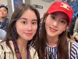 章泽天现身新加坡F1大奖赛 与赌王千金何超欣同框