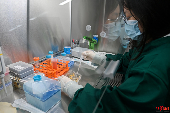 ▲位于未来医学城的四川钧慧生物科技有限公司实验室
