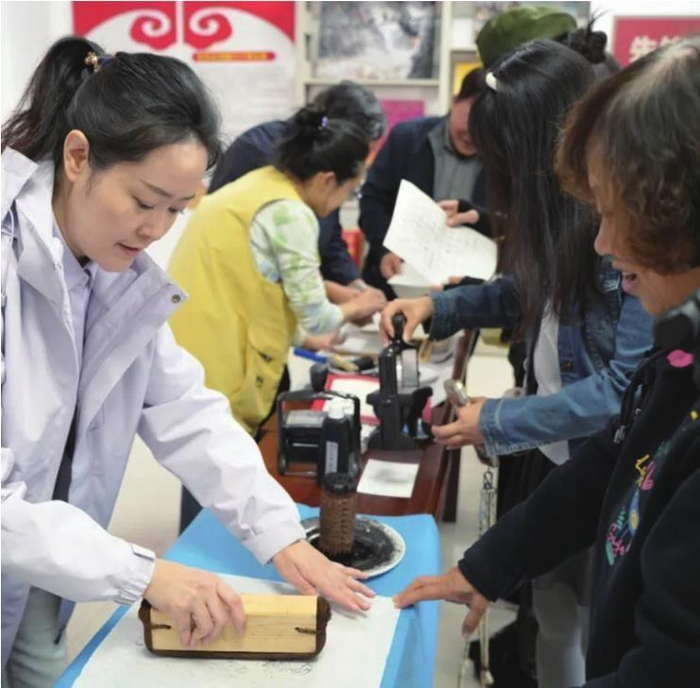         近日，辽宁省博物馆、沈河区新时代文明实践中心联合邀请山西博物院走进基层，推出文博主题系列文明实践活动。 沈河区供图