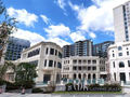 地铁口冒出一座“小香港”！成都龙泉驿港式街区亮相，24小时可打卡
