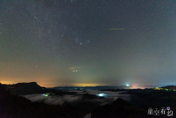 　　2023年10月22日，在四川达州市开江县拍摄的猎户座流星雨。（向海石摄，星联CSVA供图）