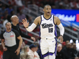 追梦：威少是NBA最好的替补控卫 但人们都用MVP的标准要求他