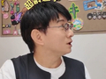 55岁吴奇隆戴老花镜玩拼豆，熬到凌晨3点，直发哭泣表情，网友：可爱又心酸