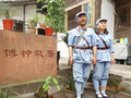 这对农民夫妇为什么两次踏上长征路？