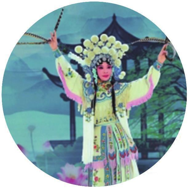     李丹阳表演川剧。