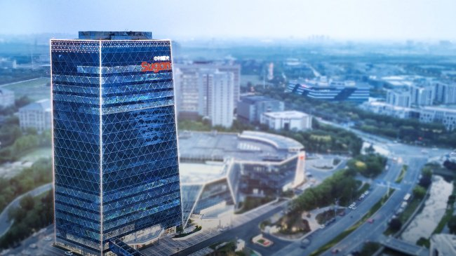 图2：中科曙光现代化办公大楼全景