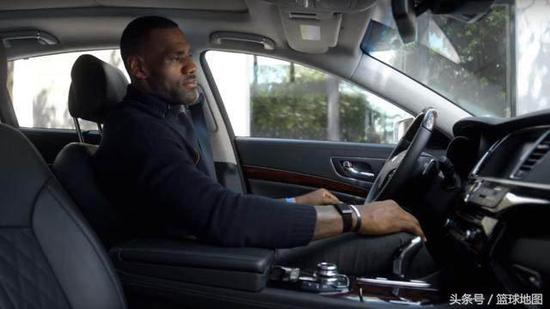 兰博基尼Aventador Roadster