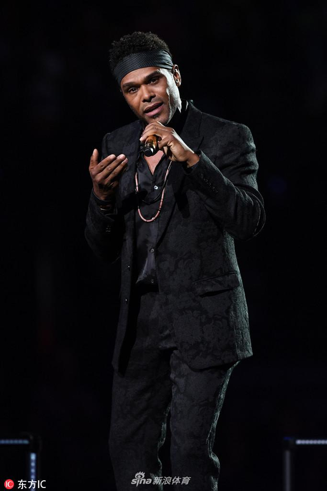 当地时间2018年8月27日,美国纽约,maxwell亮相美网开幕式,摩登