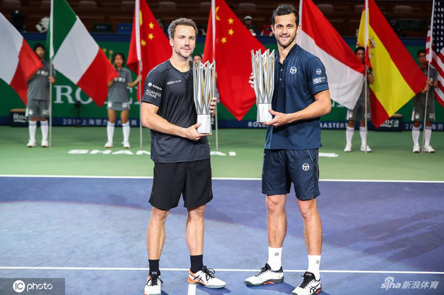 上海赛帕维奇／索阿雷斯夺冠