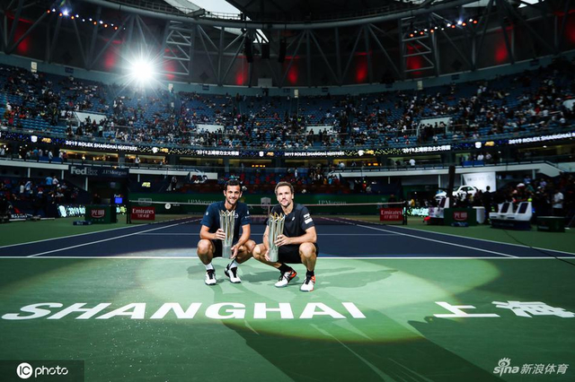 上海赛帕维奇／索阿雷斯夺冠