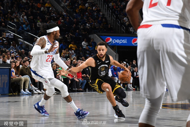 从勇士到快船库里职业生涯新篇章正式开启引关注