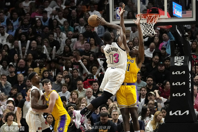 字母哥空砍40分无奈遭遇防守铁壁