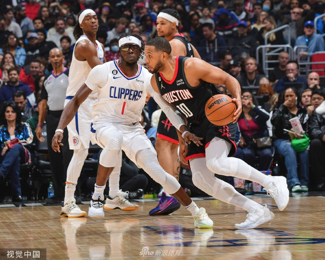 球队新赛季阵容调整引热议