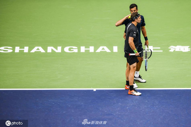 上海赛帕维奇／索阿雷斯夺冠