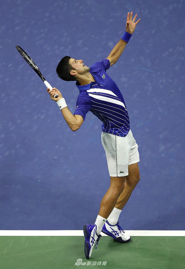 美网德约科维奇3-0德祖赫