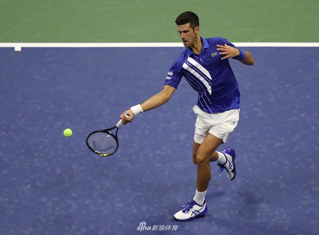 美网德约科维奇3-0德祖赫