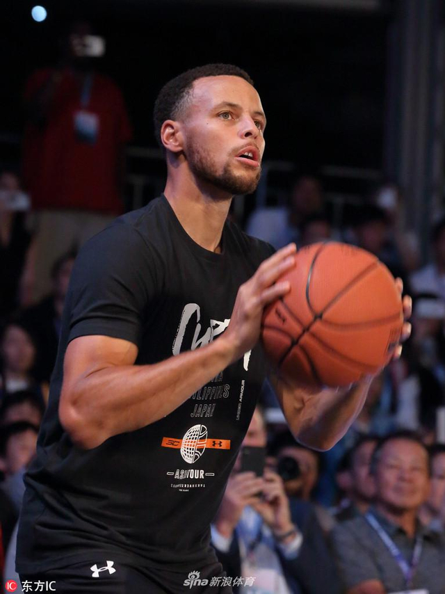 22           当地时间2018年9月11日,日本东京,库里亚洲行.