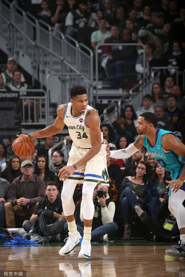 雄鹿对阵黄蜂精彩对决在线直播无需插件免费观看全场比赛实况