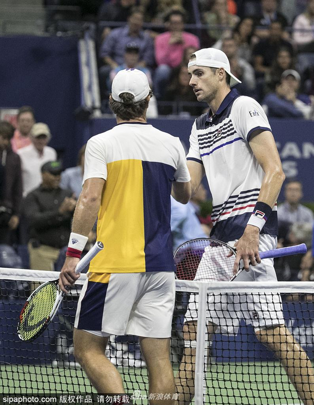 [美网]米沙·兹维列夫3-0伊斯内尔