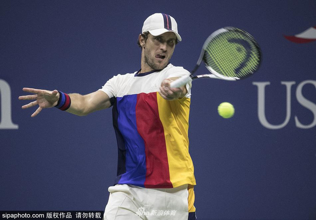 [美网]米沙·兹维列夫3-0伊斯内尔