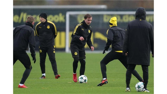 奥巴梅扬又换发型了！