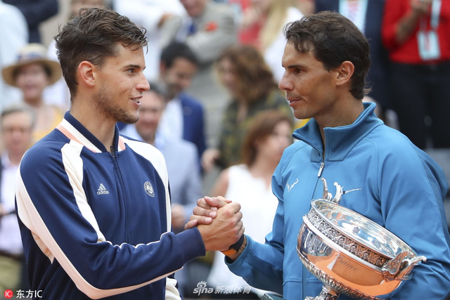 2018法网男单颁奖仪式