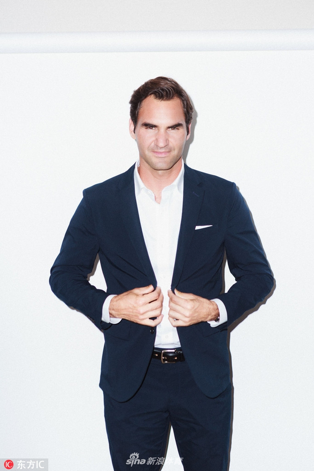 费德勒拍摄西装写真帅气迷人