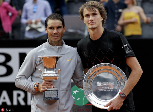 罗马赛纳达尔2-1兹维列夫夺冠