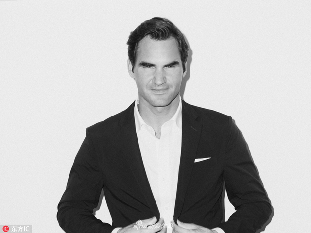 费德勒拍摄西装写真帅气迷人