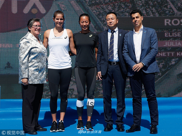 张帅和格尔格斯出席珠海赛抽签仪式