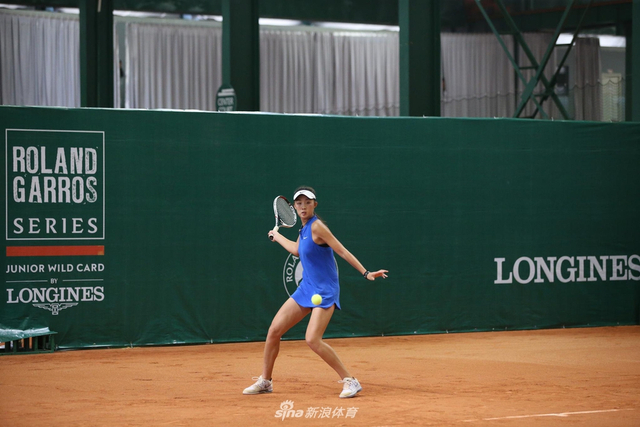 2018法网青少年外卡赛女单四强产生