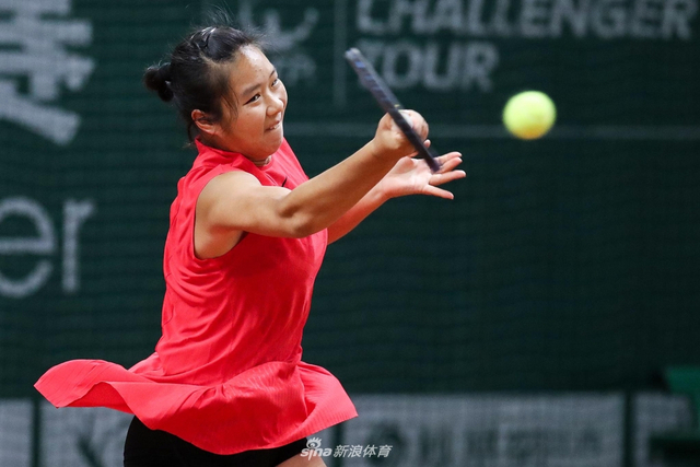 2018法网青少年外卡赛女单四强产生