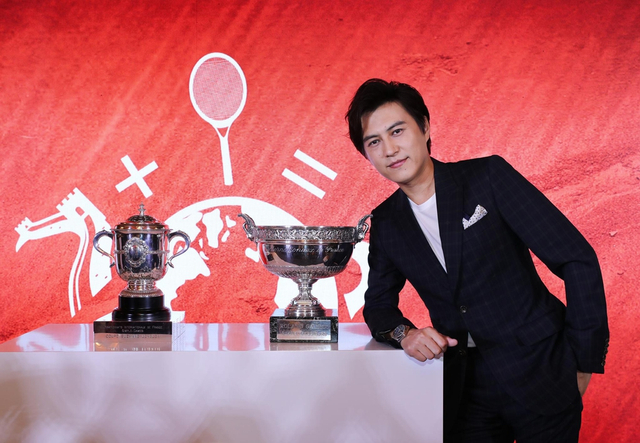 李娜靳东出席法网罗兰加洛斯之夜