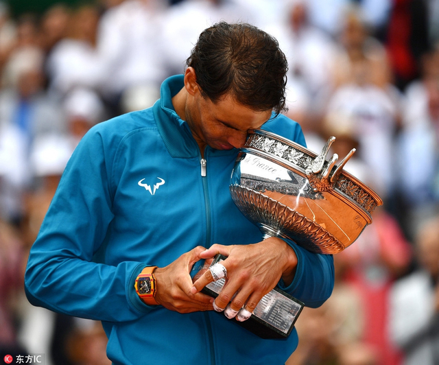 2018法网男单颁奖仪式