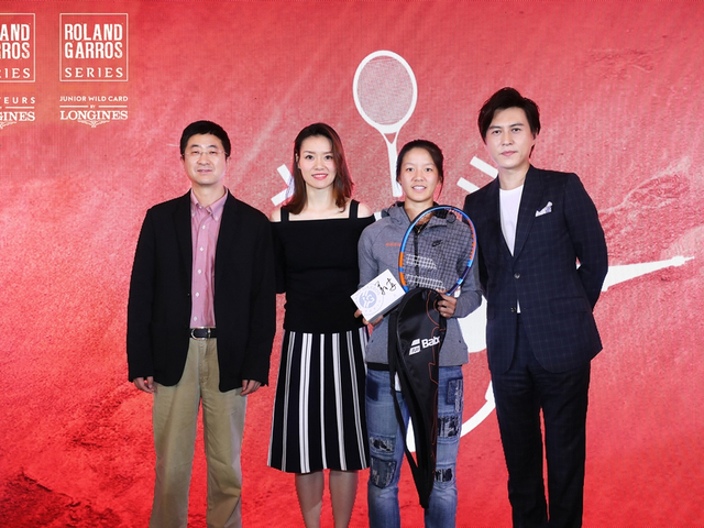 李娜靳东出席法网罗兰加洛斯之夜