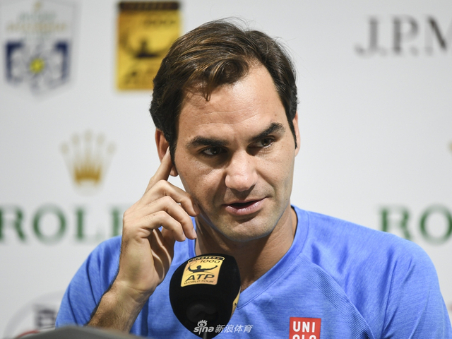 新浪直击费德勒出席上海赛发布会