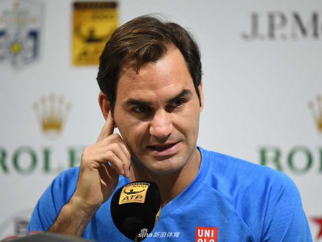 新浪直击费德勒出席上海赛发布会