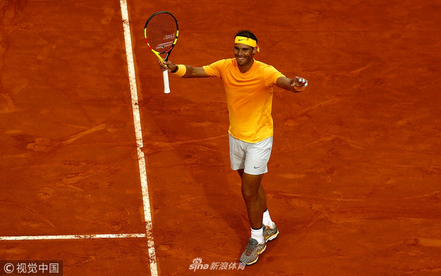 罗马赛纳达尔2-1兹维列夫夺冠