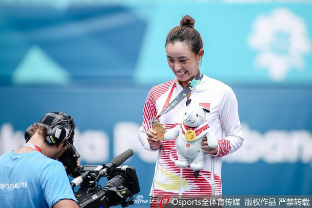 亚运会网球女单王蔷夺金张帅银牌