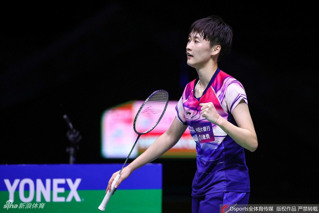 苏杯石宇奇逆转桃田 中国3-0夺冠