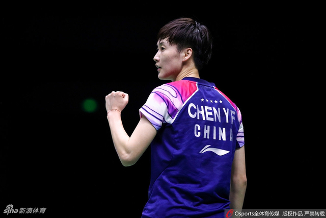 苏杯石宇奇逆转桃田 中国3-0夺冠