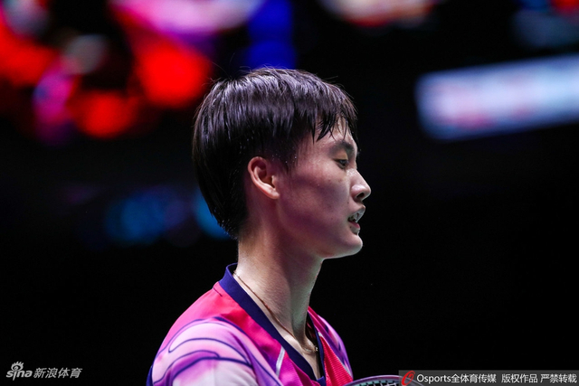 苏杯石宇奇逆转桃田 中国3-0夺冠