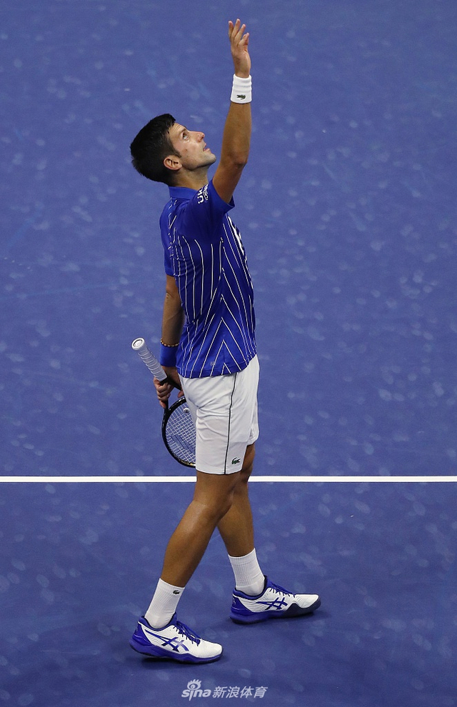 美网德约科维奇3-0德祖赫