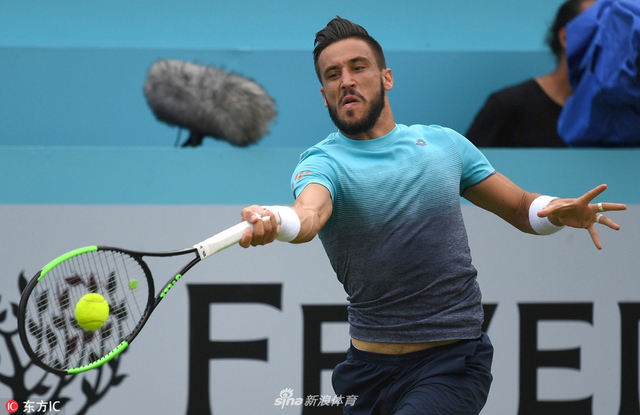 女王杯迪米苦战三盘进次轮