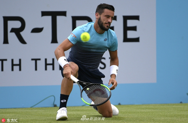 女王杯迪米苦战三盘进次轮