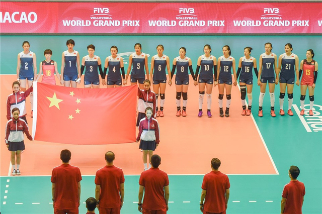 中国女排手拉手