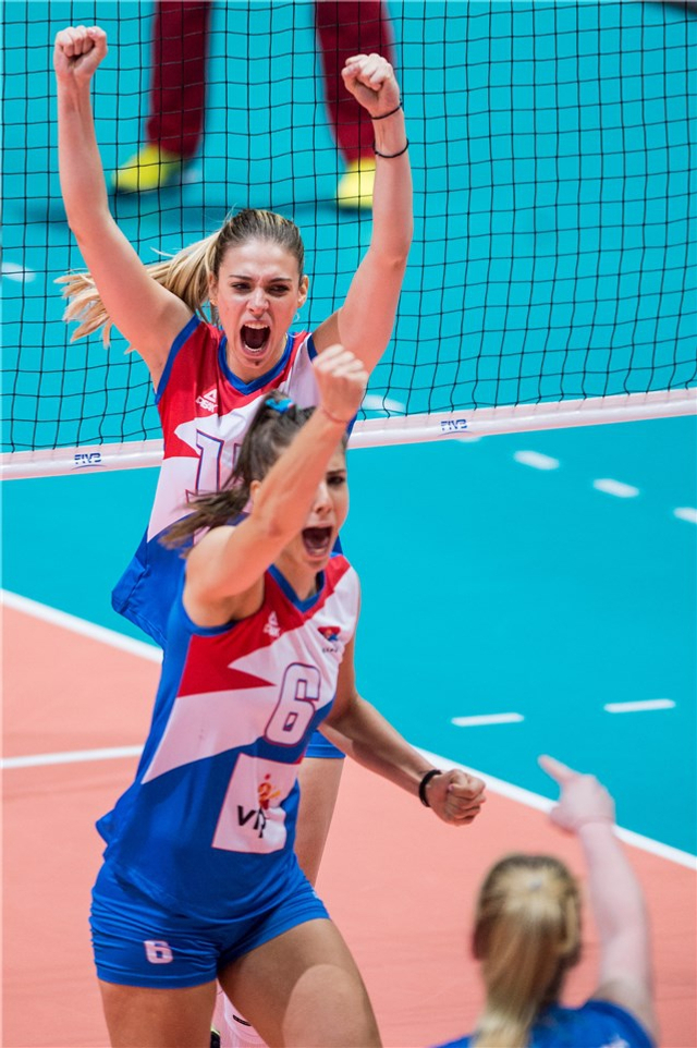 塞尔维亚激情庆祝