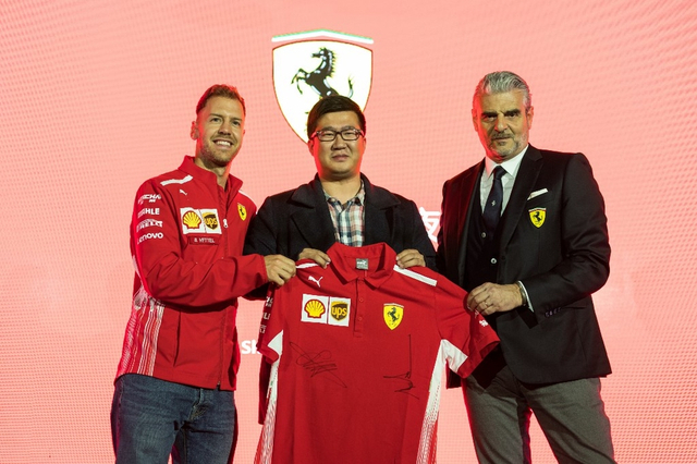 “法拉利F1之夜”燃爆申城