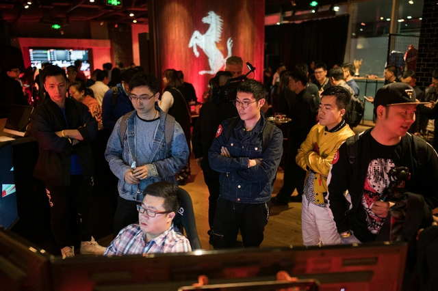 “法拉利F1之夜”燃爆申城